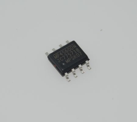 MP4560DN-LF Convertidor reductor de alta eficiencia de 60 V y 5 A con entrada amplia de 4,5-60 V, frecuencia ajustable de 500 kHz, protección contra sobrecorriente, apagado térmico y paquete DFN compacto