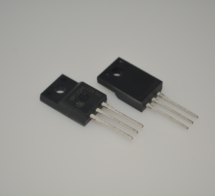 IPA60R125P6 600V/125A MOSFET 60mΩ RDS ((on) TO-247 Paquete de conmutación rápida de alta eficiencia de grado automotriz Rendimiento térmico robusto - ideal para motores y inversores