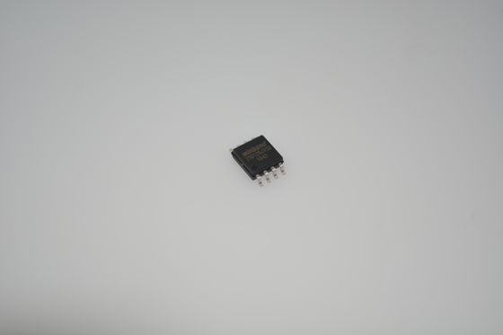 W25Q128JVSIQ 128Mb SPI NOR Flash 133MHz 4KB Sector Erase Dual/Quad I/O 3V Power 100K Cycles 20-Year Retention 8-SOIC Security Register