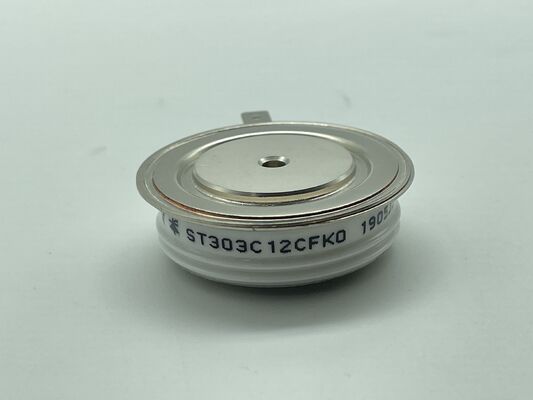 ST303C12CFK0 1200V 300A Módulo de medio puente Baja Vce(sat) Baja pérdida Resistencia a cortocircuitos NTC integrado Para accionamientos de motor e inversores industriales