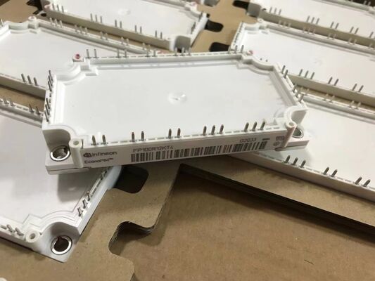 FP100R12KT4 1200V 100A Módulo PIM IGBT TRENCHSTOP™ IGBT4 Bajo VCE(sat) 2.1V Rectificador y Freno Integrados Base de Cobre NTC Baja Pérdida de Conmutación Para Variadores de Motor