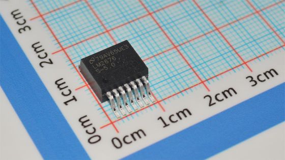LM2676SX-5.0 5V 3A Conversor Buck 8-40V Entrada 90% Eficiencia hasta 263 260kHz -40°C hasta +125°C