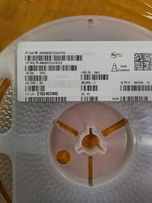 08055C224JAT2A 220nF MLCC 50V, X7R ± 5% Tol 0805 -55°C a +125°C ESR baja