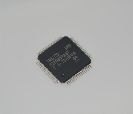 TMS320F28035PAGT MCU C2000 de 60MHz, 128KB Flash, ADC de 12 bits, 16 PWM, TQFP-64, -40°C a +105°C