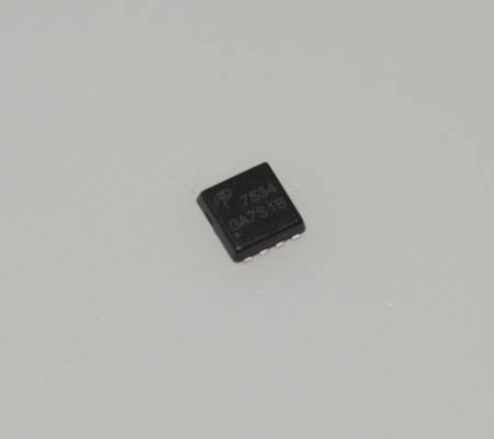 AON7534 MOSFET de canal N de 30V 10.5mΩ Rds(on) 60A Continuos DFN5x6-8L -55°C a +175°C AEC-Q101