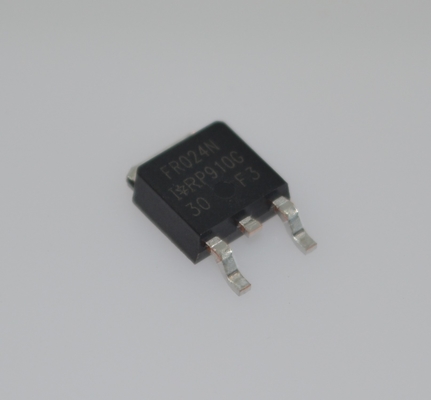 IRFR024NTRPBF MOSFET de canal N de 55V 24A con RDS(on) ultra bajo de 0.028Ω, velocidad de conmutación rápida, probado al 100% en avalancha, paquete DPAK compacto, sin plomo y conforme con RoHS