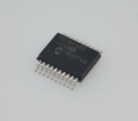 PIC16F685-I/SS 8-bit Flash MCU 20MHz Velocidad 3.5KB Memoria 256B EEPROM 12x10-bit ADC 25 pines de I/O Amplio rango 2.0-5.5V Industrial -40°C a +85°C Paquete SSOP-20 para control integrado