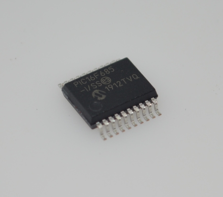 PIC16F685-I/SS 8-bit Flash MCU 20MHz Velocidad 3.5KB Memoria 256B EEPROM 12x10-bit ADC 25 pines de I/O Amplio rango 2.0-5.5V Industrial -40°C a +85°C Paquete SSOP-20 para control integrado