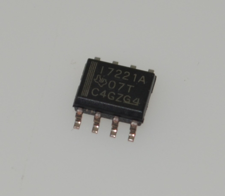 Aislador digital ISO7221ADR de 1 canal, 150 Mbps, aislamiento de alta velocidad de 3 kVrms, retardo de 3,1 ns, voltaje amplio de 2,7-5,5 V, -40 °C a +125 °C, paquete SOIC-8