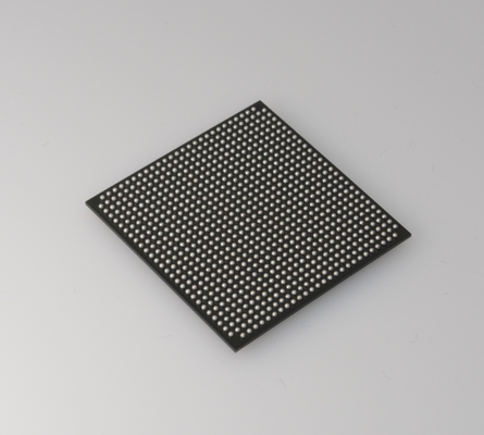 EP4CE115F29I7N FPGA Cyclone IV 114K LEs 3.9Mbit RAM Velocidad 266MHz Voltaje del núcleo 1.2V 622 Pines de E/S Soporte PCIe Temperatura industrial (-40°C a 100°C) Cumple con RoHS Paquete FBGA de 780 pines