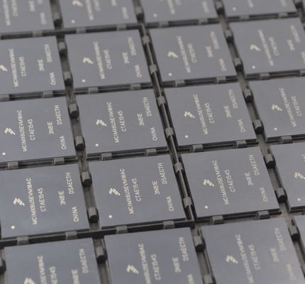 MCIMX6U5EVM10AC i.MX 6UltraLite ARM Cortex-A7 MPU 528MHz 128KB Caché L2 Ethernet 10/100 2x USB 2.0 8x UART Arranque Seguro Temperatura Industrial (-40°C a +105°C) Diseño de Baja Potencia