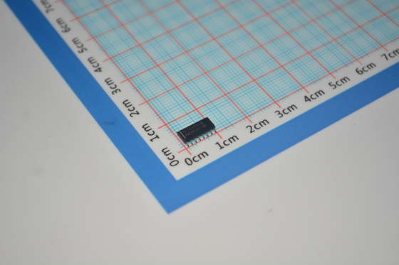 AM26C31IDR Controlador diferencial RS-422/RS-485 de alta velocidad 32Mbps, 4 canales, Protección ESD ±15kV, Amplio suministro de 3V a 5.5V, -40°C a +125°C, Baja potencia y grado industrial