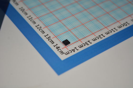 CSD17309Q3 MOSFET NexFET™ de canal N de 30 V con 3,6 mΩ RDS(on), corriente continua de 40 A, clasificación de 175°C, Qg ultrabajo, paquete SON de 3 mm×3 mm, calificado AEC-Q101 y sin plomo