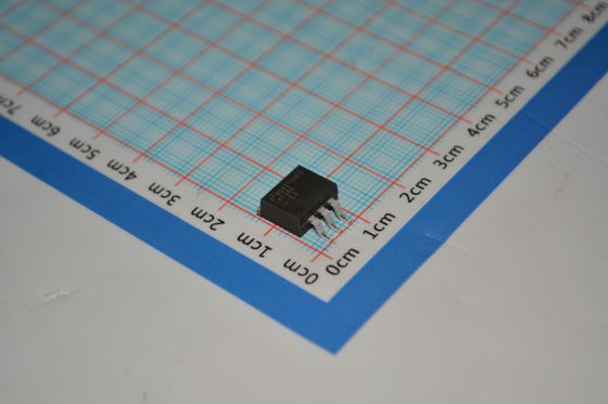 LM1085ISX-3.3 3.3V Salida Fija 3A Baja Caída de Tensión (1.5V) Protección Térmica y de Corriente Paquete TO-263 4.75V-15V Entrada Respuesta Rápida Temperatura Industrial (-40°C a +125°C)