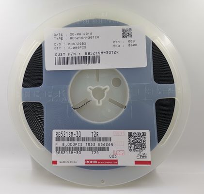 RB521SM-30 Diodo Schottky de 30V 200mA con VF Ultra Baja Conmutación de Alta Velocidad AEC-Q101 SOD-523 Libre de Halógenos Protección de Polaridad Inversa para Electrónica Automotriz