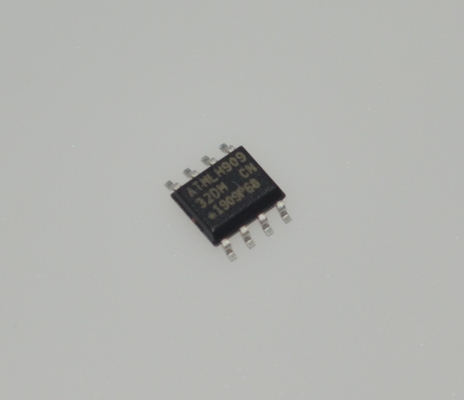AT24C32D-SSHM-T 32Kb I2C Serial EEPROM 1.7V to 5.5V Wide Voltage 1MHz Speed 32-byte Page Hardware WP 1M Write Cycles 100-year Retention SOIC-8 Industrial Temp