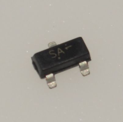 BSS123LT1G MOSFET de canal N, bajo 170mΩ RDS(on), 20V VDS, 100V, clasificación de avalancha. Ideal para conmutación de baja potencia, conmutación de carga y conversión CC-CC con su encapsulado SOT-23 y protección ESD.