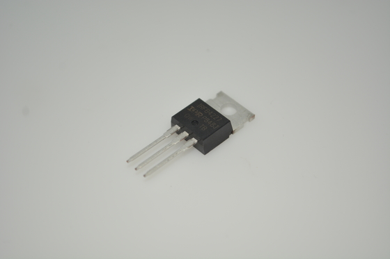 IRFB4227PBF MOSFET de 200V/195A con Ultra-Baja Rds(on) de 4.5mΩ, Paquete TO-220, Accionamiento a Nivel Lógico, Clasificado para Avalancha, Conmutación Rápida, Alta Eficiencia, Diseño Robusto para Control de Motores y Sistemas de Alimentación
