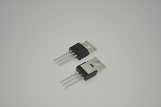IRFB4227PBF MOSFET de 200V/195A con Ultra-Baja Rds(on) de 4.5mΩ, Paquete TO-220, Accionamiento a Nivel Lógico, Clasificado para Avalancha, Conmutación Rápida, Alta Eficiencia, Diseño Robusto para Control de Motores y Sistemas de Alimentación