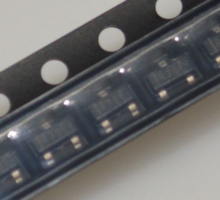 REF3030AIDBZR 3V0 Precision Voltage Reference with Ultra-High Accuracy Low Drift Low Quiescent Current Tiny X2SON Package and Excellent Thermal Hysteresis for Extended Battery Life & Stability