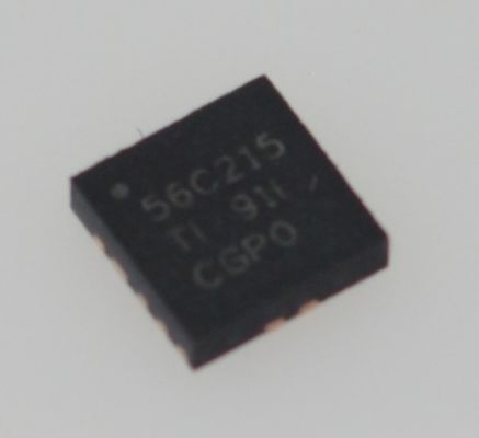 TPS56C215RNNR 15A 3.8-17V Convertidor de cañón síncrono con un 0,5% de precisión 550kHz Potencia de frecuencia Buena habilitación de compensación interna Cierre térmico y flancos humedecibles