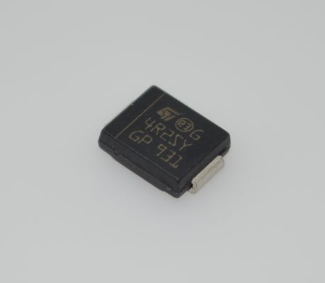 Rectificador de potencia de 75ns STTH4R02SY 4A 200V muy bajo Vf and Qrr operación de alta temperatura AEC-Q101 calificado libre de halógenos ESD paquete DPAK resistente