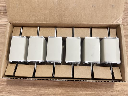 NH1GG69V125P IGBT 125A/1200V Potencia Bajas Pérdidas Alta Eficiencia 175°C Robustez Aislamiento Completo Construcción Compacta para Inversores Industriales y EV