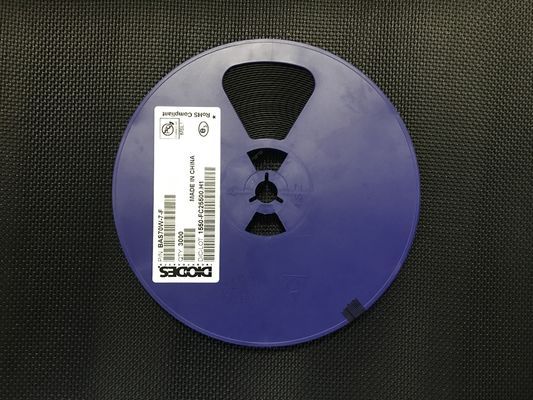 BAS70W-7-F Diodo Schottky de doble serie 70V 200mA con baja Vf de 1V, conmutación rápida de 4ns, paquete SOD-123, alta eficiencia, cualificado AEC-Q101, embalaje en cinta y carrete