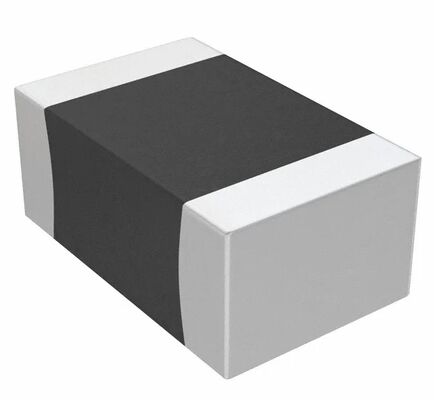 X7R 10nF MLCC de alta precisión en paquete 0805 con 50V de baja potencia ESR/ESL, bajo rendimiento a temperatura estable, sin plomo, conforme a la Directiva RoHS para una desacoplación fiable de la energía y un filtrado de señales