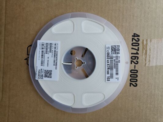 X7R 10nF MLCC de alta precisión en paquete 0805 con 50V de baja potencia ESR/ESL, bajo rendimiento a temperatura estable, sin plomo, conforme a la Directiva RoHS para una desacoplación fiable de la energía y un filtrado de señales