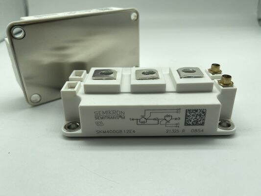 Módulo IGBT SKM400GB12E4 1200V 400A Baja Vce(sat) Alta robustez a cortocircuitos Bajas pérdidas de conmutación Alto aislamiento Grado industrial Para accionamientos de motores y SAI industriales