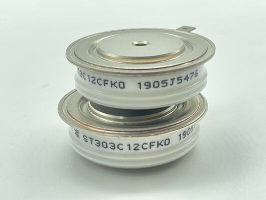 ST303C12CFK0 1200V 300A Módulo de medio puente Baja Vce(sat) Baja pérdida Resistencia a cortocircuitos NTC integrado Para accionamientos de motor e inversores industriales