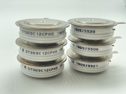 ST303C12CFK0 1200V 300A Módulo de medio puente Baja Vce(sat) Baja pérdida Resistencia a cortocircuitos NTC integrado Para accionamientos de motor e inversores industriales