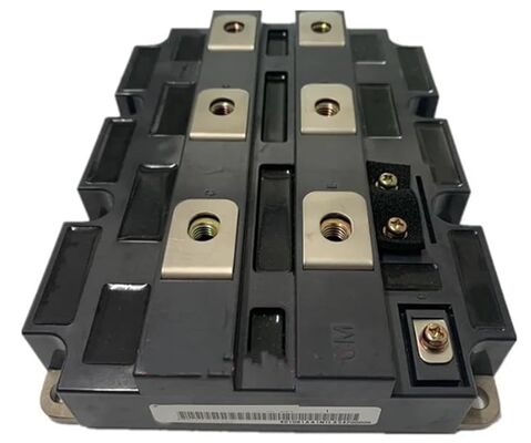 CM900HC-90H 900V 900A Módulo IGBT de alta corriente VCE bajo (sat) 2.7V Cortocircuito alto Robustez de circuito corto Pérdida de conmutación baja Alto aislamiento para unidades industriales pesadas y mega UPS