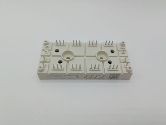 SKDH116/16-L105 1600V 116A IGBT Modulo de puente de 3 fases Chopper de impulso NTC integrado de alta corriente de sobretensiones 950A SEMIPONT6 paquete Presión en pin UL certificado para UPS y unidades