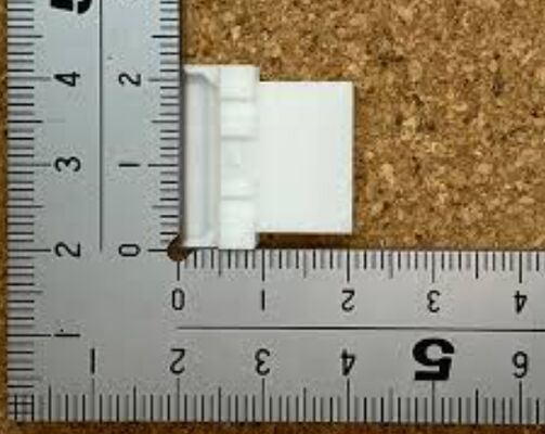 PALR-08VF Carcasa de conector de 8 posiciones y paso de 2.0 mm, serie PA, receptáculo, terminación de crimpado, bloqueo positivo, diseño compacto, 3A, 100V AC para aplicaciones de cable a placa