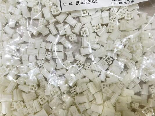 PAP-02V-S 2 Posición 2.0mm Conector de paso Casamiento de la serie PA Receptacle Crimp Termination Positive Lock Compacto 3A Nivel de 100V CA para aplicaciones de cable a tablero y de alta densidad