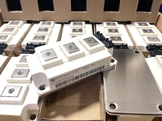 FF400R06KE3HOSA1 600V 400A módulo de medio puente IGBT trench stop tech baja VCEsat con conmutación rápida resistente para inversores y accionamientos