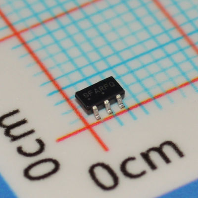NCP301LSN27T1G 2.7V 150mA LDO, ± 2% de exactitud CI ultrabajo de 45μA, 0,5μVRMS Ruido SOT-23-5 TSOT-23-5 delgado -40°C a +125°C