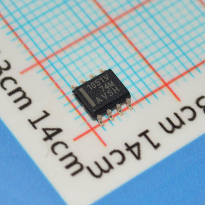 Transceptor CAN FD TCAN1051VDQ1 de 5 V, velocidad de datos flexible de 5 Mbps, protección contra fallas de ±58 V, E/S lógicas de 1,8 V a 5 V, SOIC-8, -40 °C a +125 °C, AEC-Q100 Grado 1
